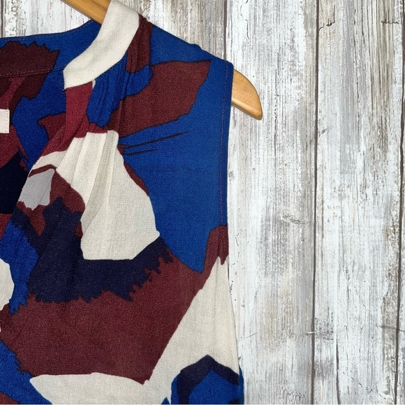 Loft Multi Color Sleeveless Blouse - Picture 3 of 5